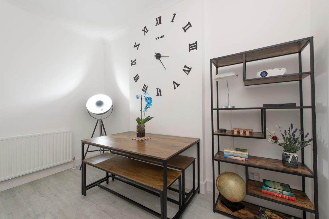 Tower Bridge Exclusive Two Bedroom Apartment London Exterior foto