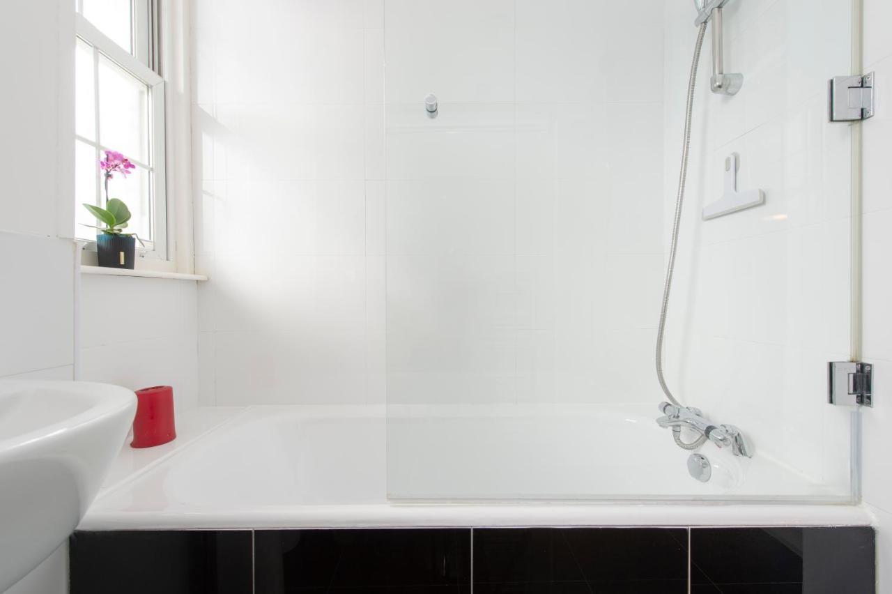 Tower Bridge Exclusive Two Bedroom Apartment London Exterior foto